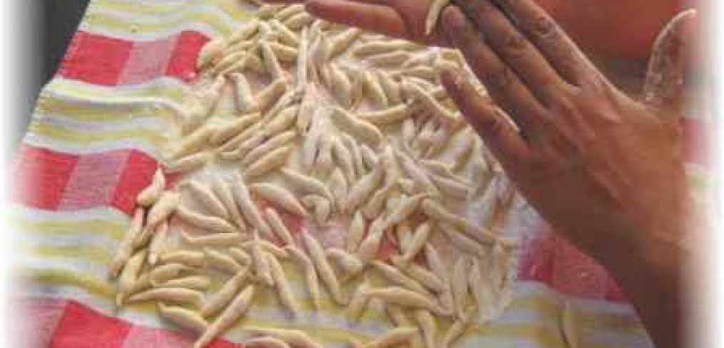 strozzapreti romagnoli ricetta